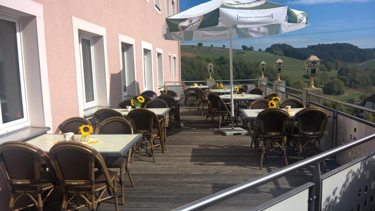 Gasthaus Storchen Waldshut-Tiengen Dış mekan fotoğraf